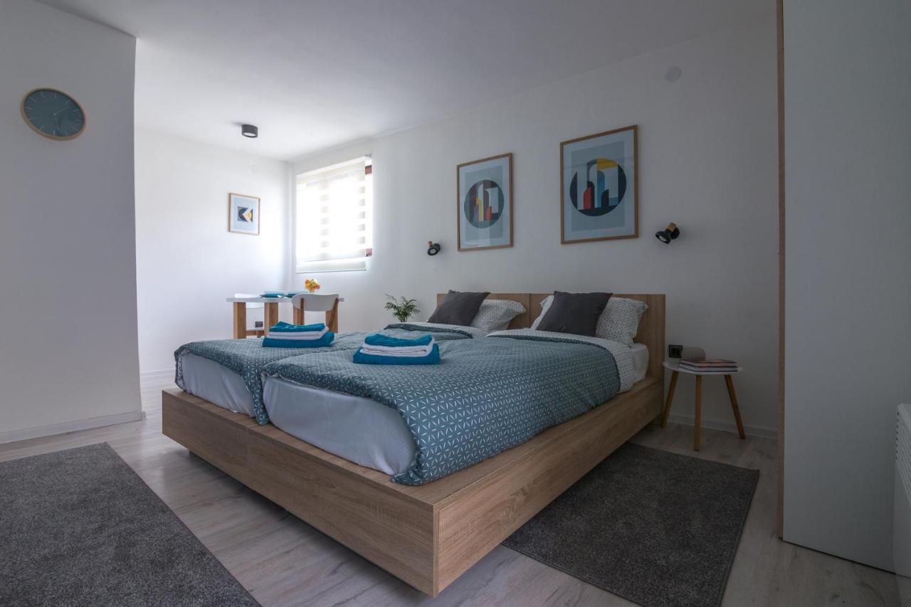 Sunrise Apartments Ni Dış mekan fotoğraf