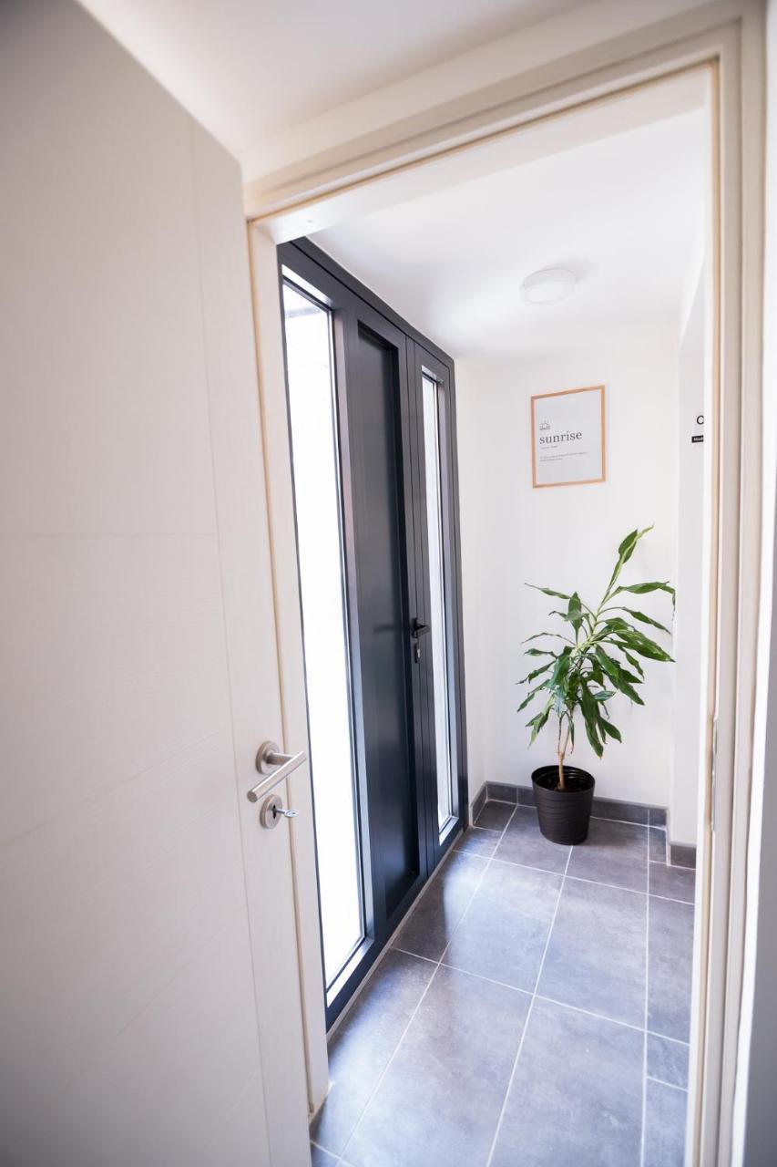 Sunrise Apartments Ni Dış mekan fotoğraf